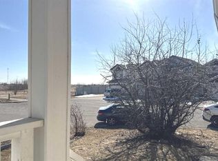 244 S Los Alamos Pl NE, Calgary, AB T1Y 7G7