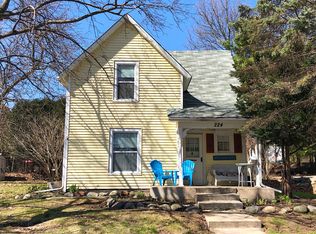 224 2nd Ave, Fontana, WI 53125