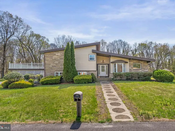 2811 Bryant St, Vineland, NJ 08361