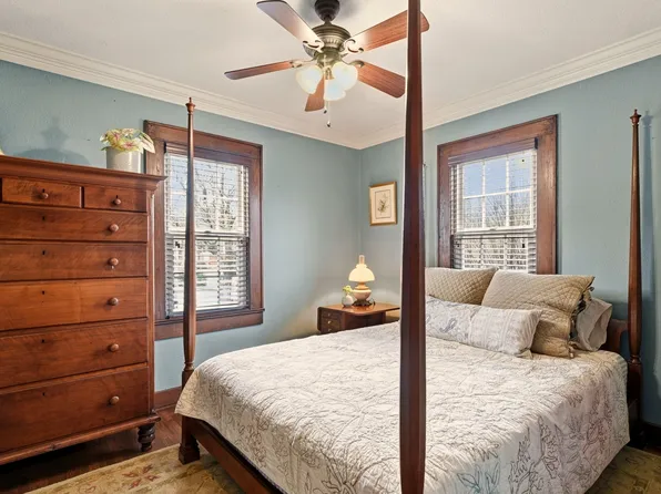 405 N Hill St, Lenoir City, TN 37771