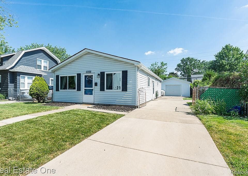 1st image of 22505 Hanson Ct