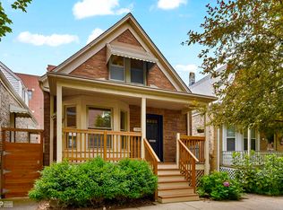 2806 N Maplewood Ave, Chicago, IL