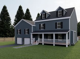 40 Shore Dr, New Windsor, NY 12553