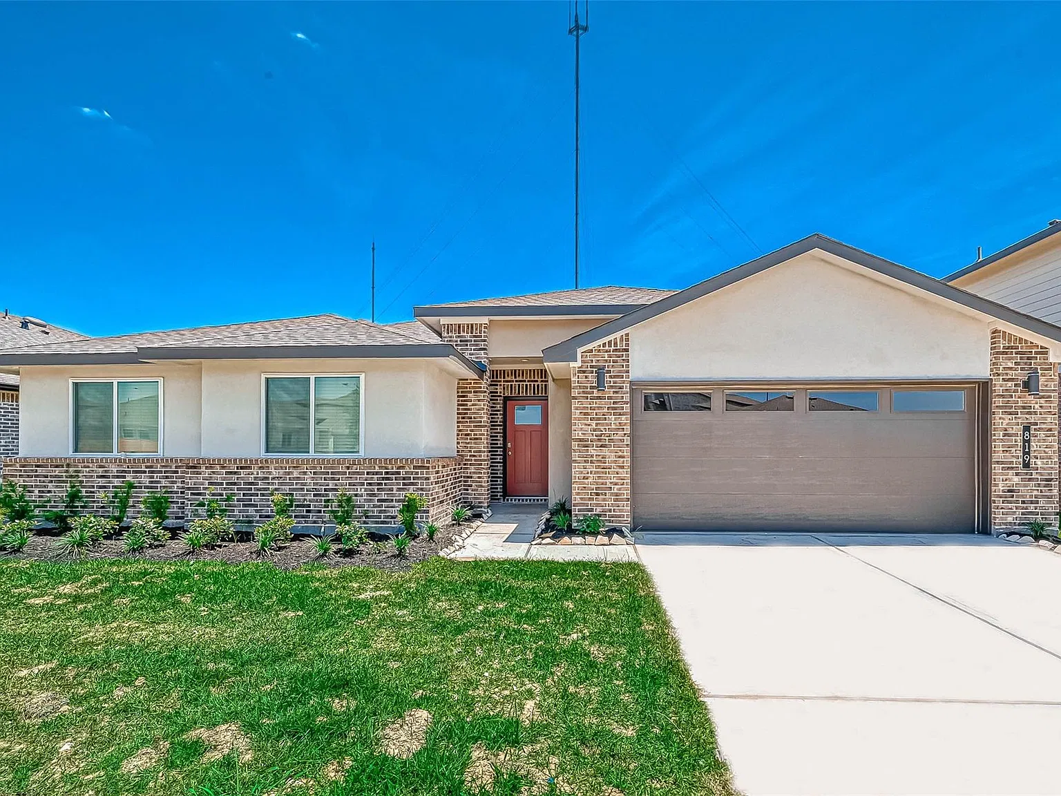 5 bed, 3.0 bath, 2691 sqft, $2,750 — Photo 4