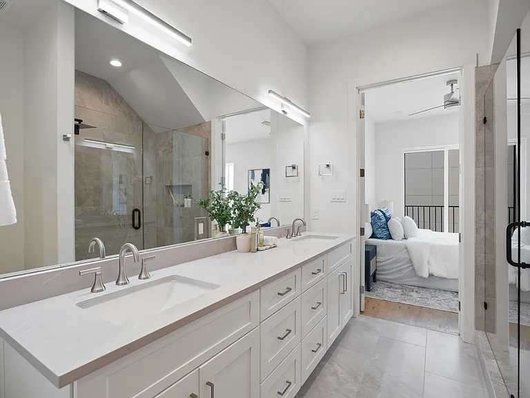 4517 Munger Ave #101 — Photo 32