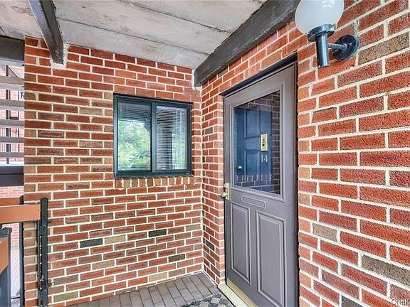 3rd image of 6 Bronxville Glen Dr #1-14