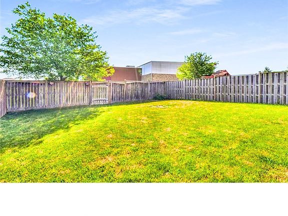 2nd image of 2062 Cherrywood Trl #Basement
