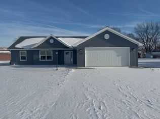 525 Millers Ct, Nappanee, IN