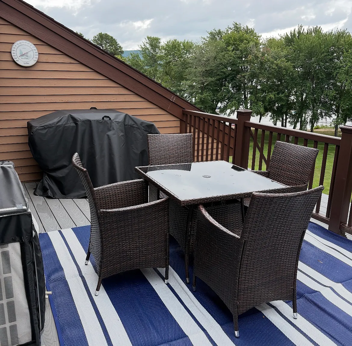 2 bed, 1067 sqft, $2,050 — Photo 2