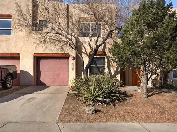5227 Chris Ct NW, Albuquerque, NM 87120