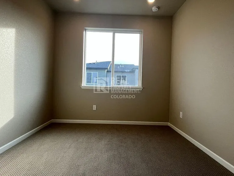 471 Interlocken Blvd — Photo 19