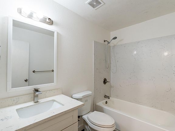 3rd image of 16765 Barnell Ave #3