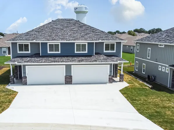 1205 Sariah Ln, Sedalia, MO