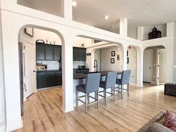 1225 W Dallin Dr APT Q302, Pleasant Grove, UT 84062