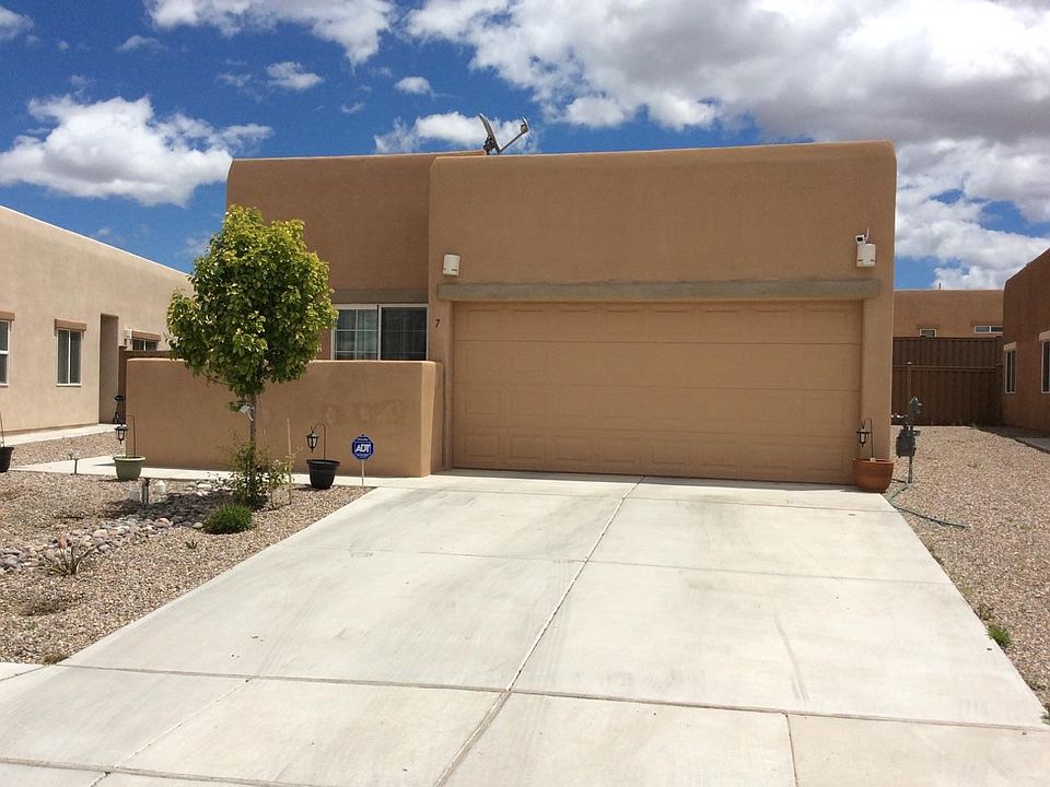 1st image of 7 Tijeras Creek Lane Dr