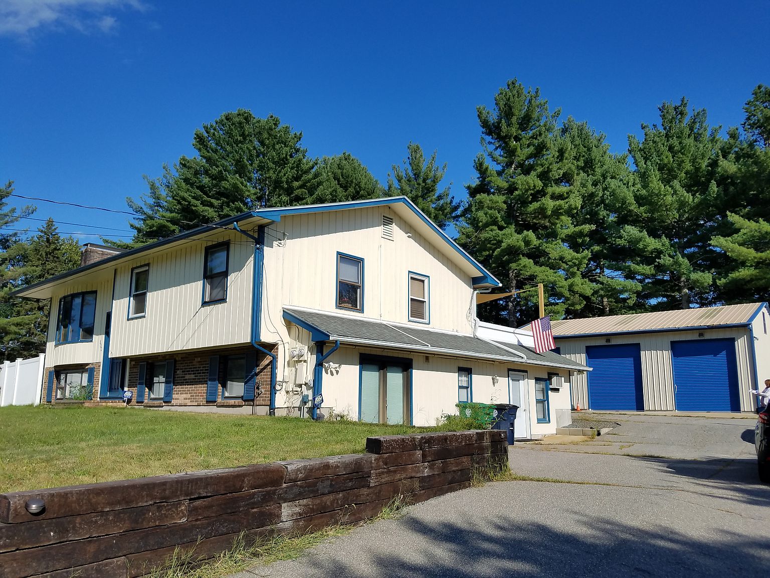 800 W Hollis St, Nashua, NH 03062 Zillow