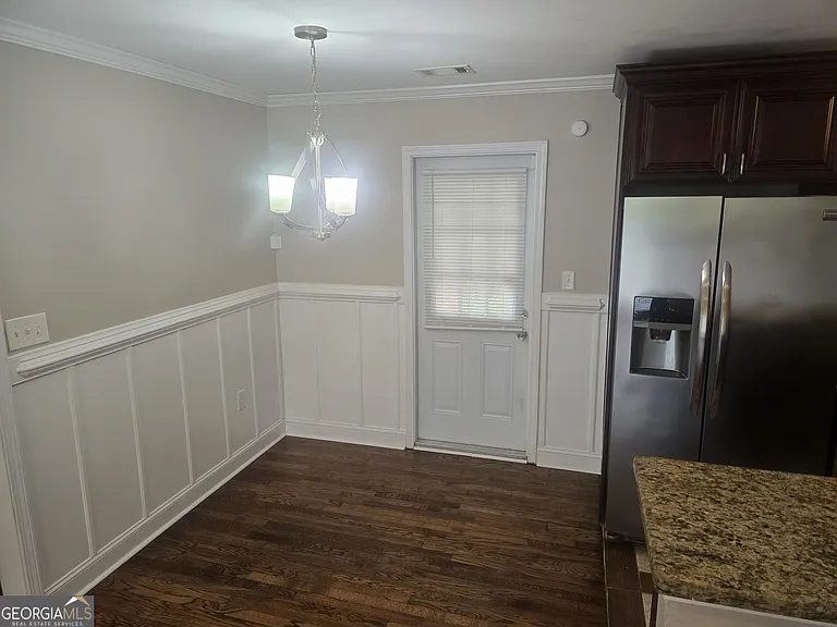 2931 Cloverleaf Dr — Photo 6