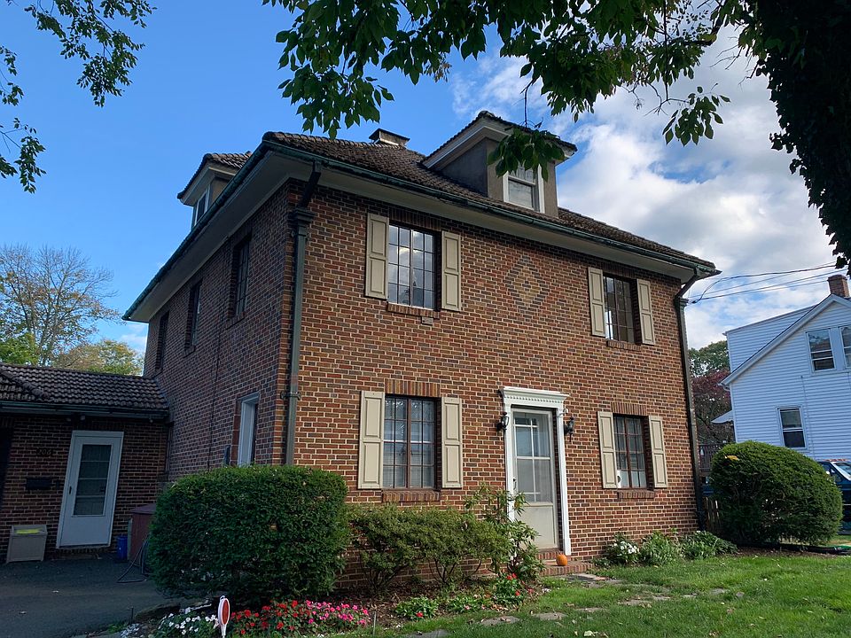 204 Summer Street