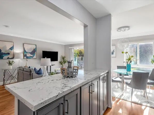 833 N Humboldt St APT 209, San Mateo, CA 94401