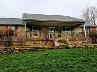 48989 92nd Ave, Decatur, MI 49045