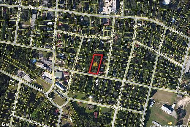 2nd image of 200 Black St