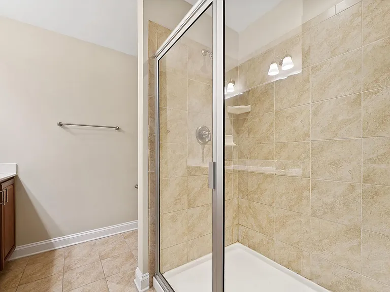 1359 Town Home Dr — Photo 22
