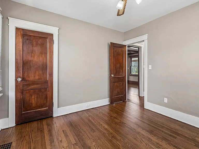 2524 Vane St — Photo 13