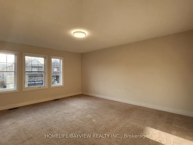 1263 Peelar Cres — Photo 24