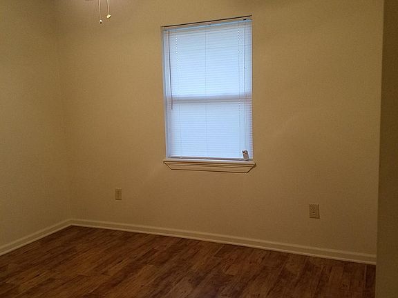 4th image of 224 Bayou Vista Dr