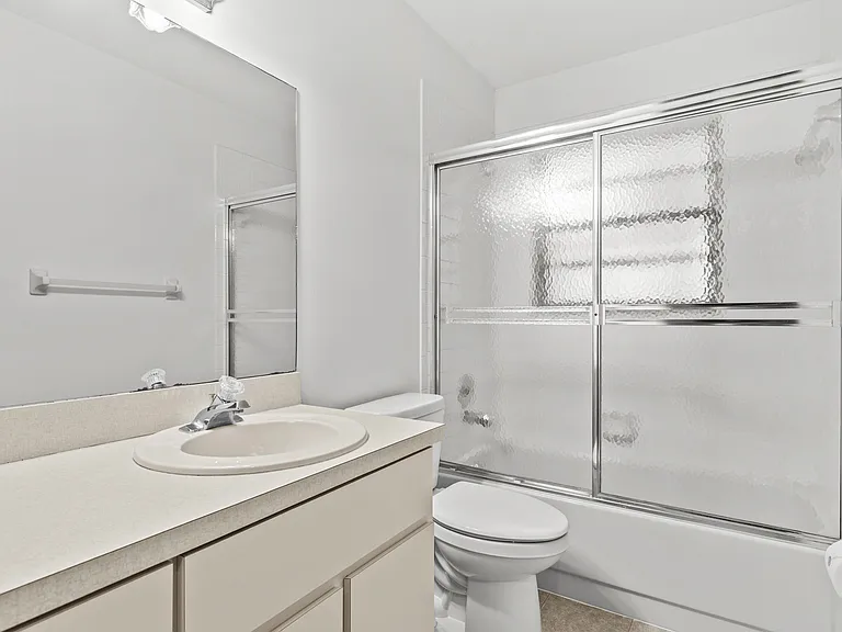 8019 SE Villa Cir — Photo 19