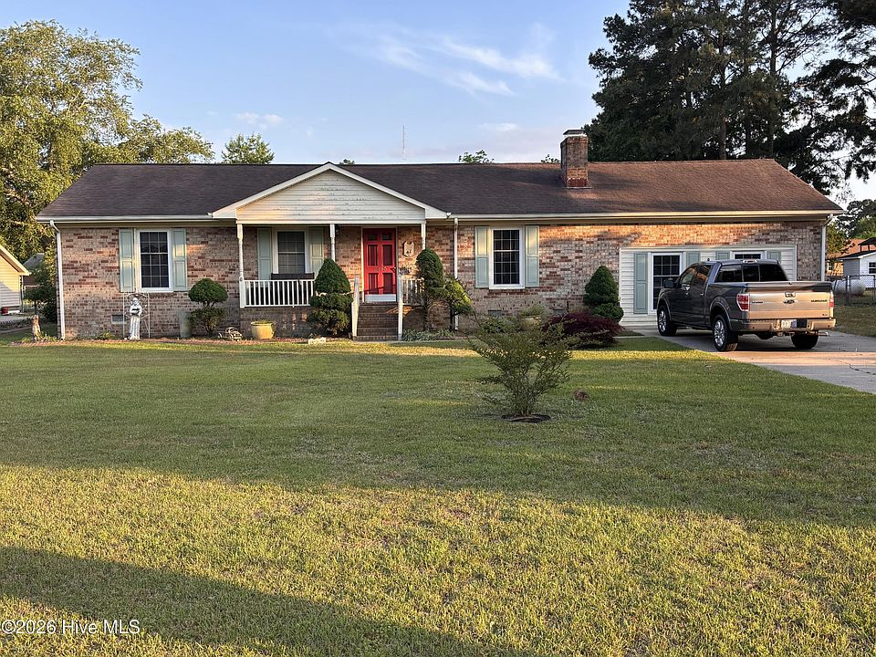 1st image of 2485 Pine Knoll Drive