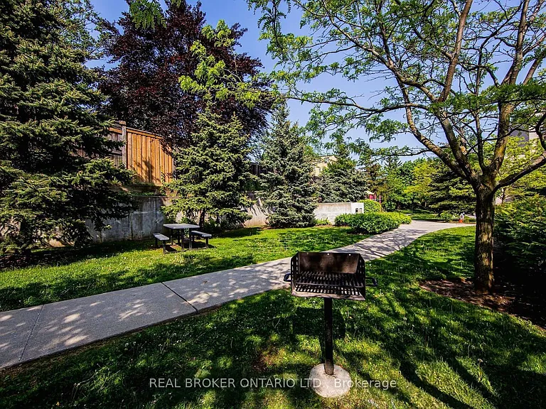 1720 Eglinton Ave E #601 — Photo 20