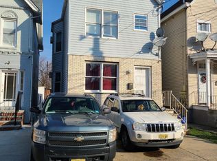 216 Broad St, Perth Amboy, NJ 08861