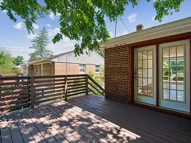 13012 Georgia Ave — Photo 28