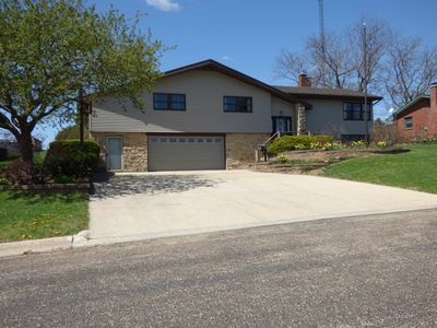 532 S Ward St, Stockton, IL, 61085