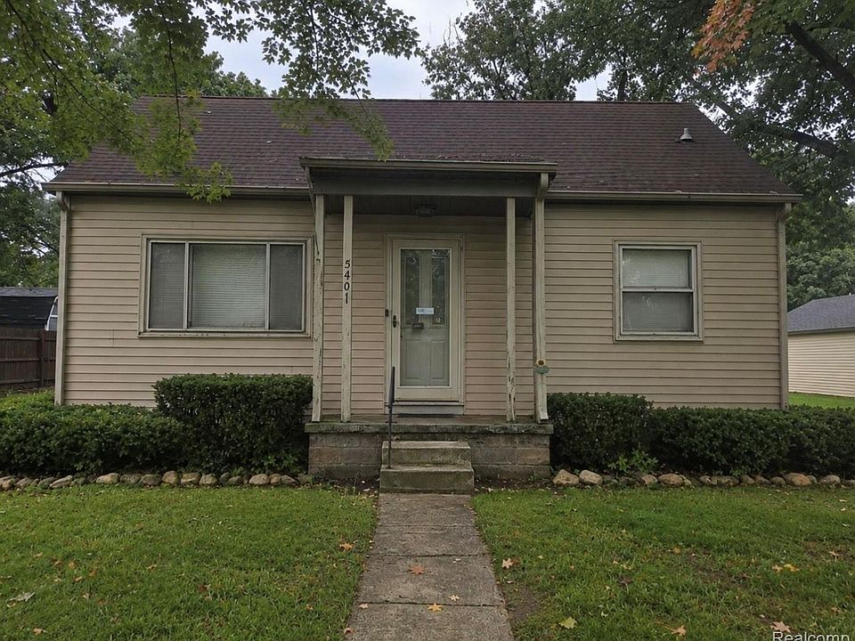 1st image of 511 Cairns St