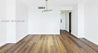 2500 Parkview Dr #1216 — Photo 14
