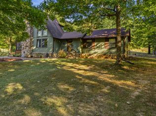 2524 Glen Lily Rd, Bowling Green, KY 42101