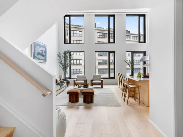 30 Front Street image 8 of 36