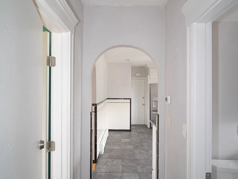 42 Cabot St #2 — Photo 5
