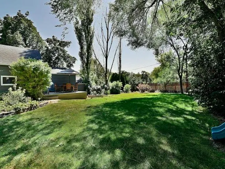 3204 S 1575 E — Photo 53