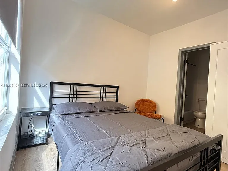 1320 Drexel Ave #302 — Photo 12