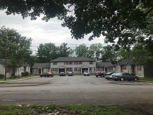 1st image of Iroquois Ave