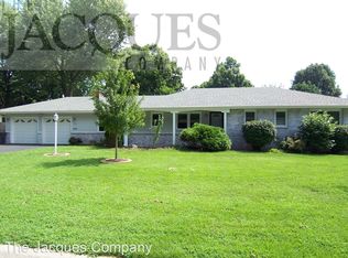 2130 S Brighton Dr, Springfield, MO 65804