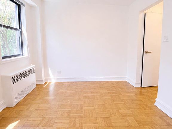 4th image of 420 E 79th St APT 3E
