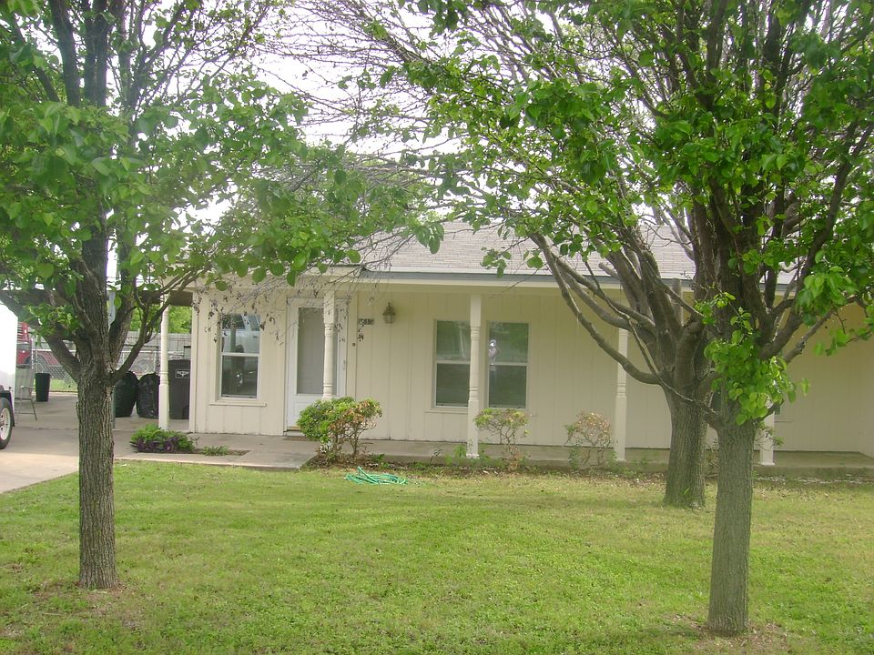 1st image of 9615 Santa Clara Dr
