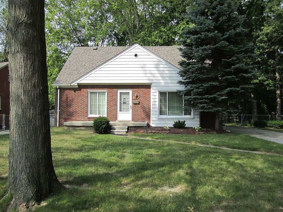 1st image of 16142 Kennebec St