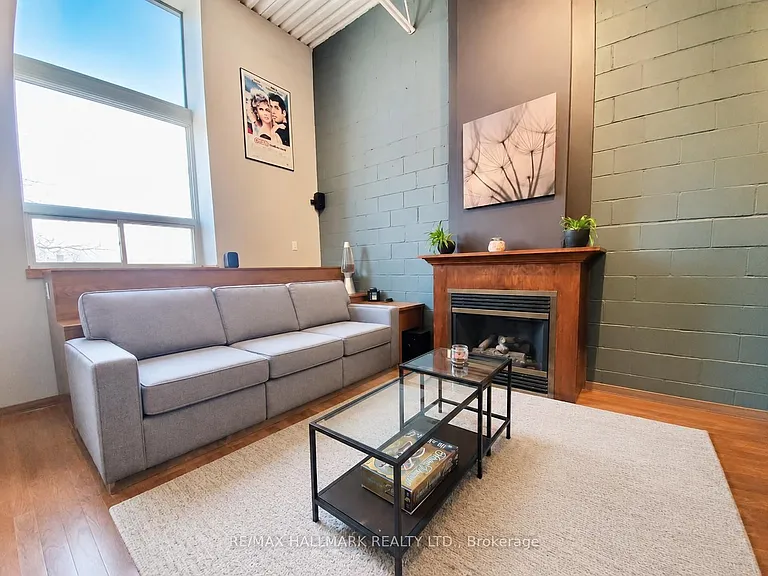 99 Coleman Ave #204 — Photo 4