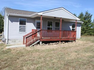 547 Pea Ridge Rd, Sunbright, TN 37872