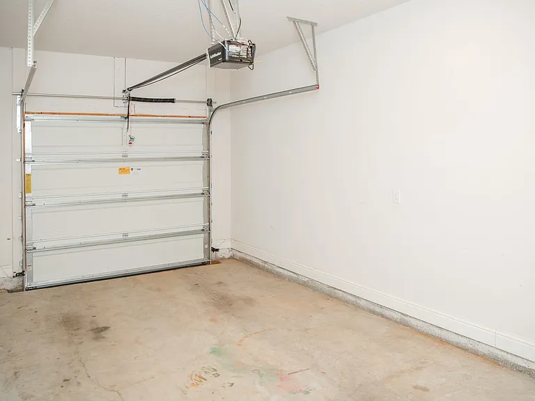 25806 Pollard Rd #37 — Photo 17
